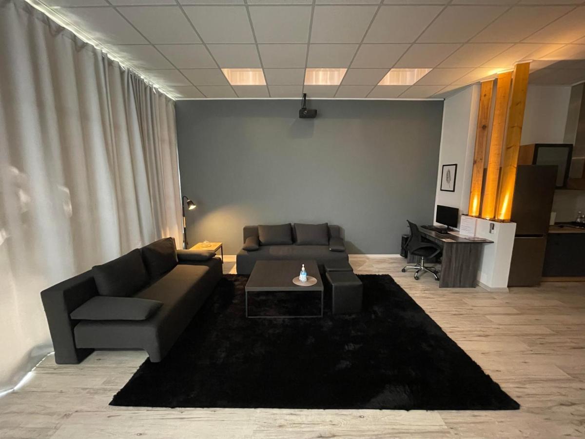Cinema Zeus Studios - By Avelink Spáta Dış mekan fotoğraf